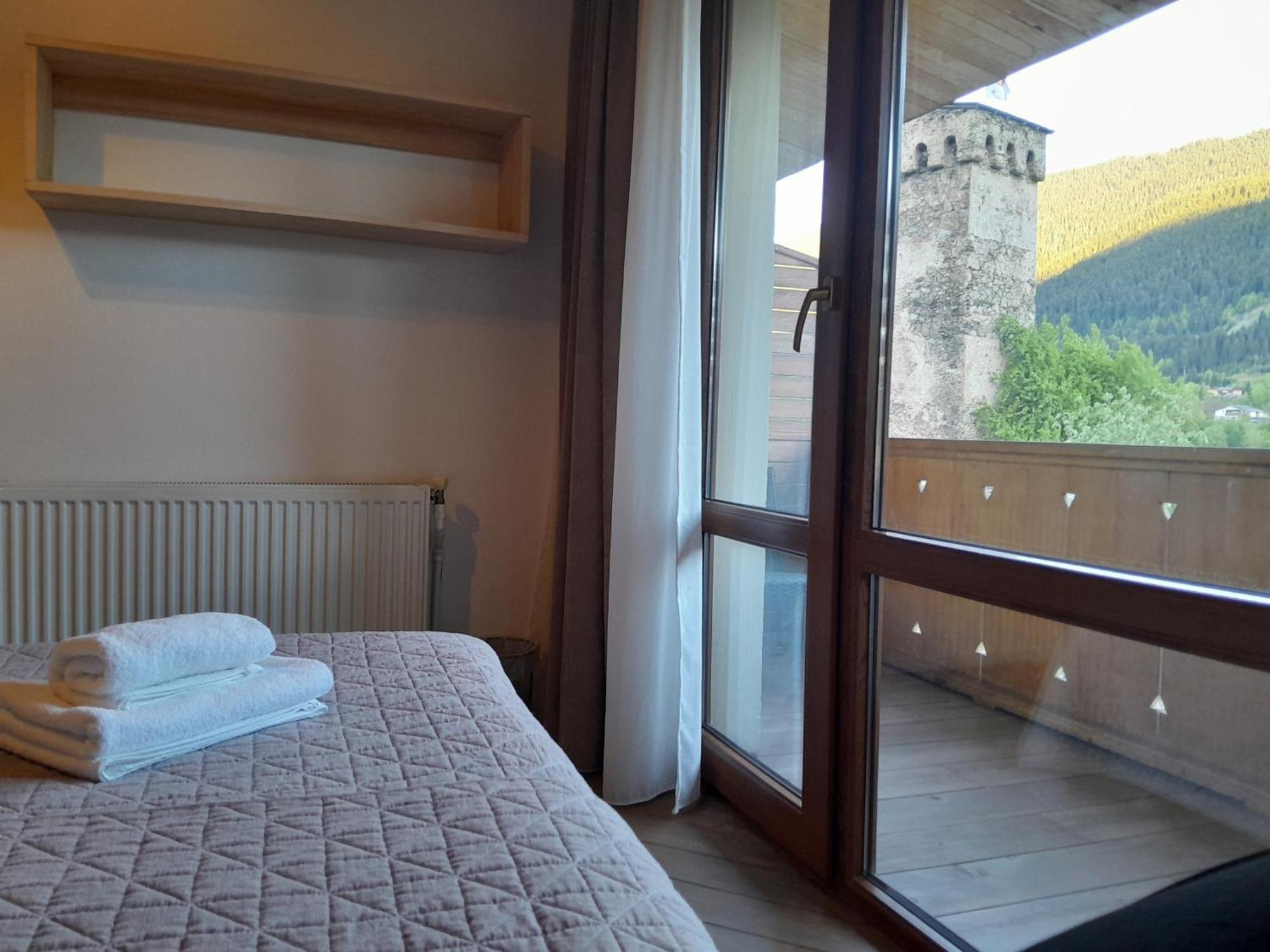 Bapsha Guesthouse Mestia Exterior foto